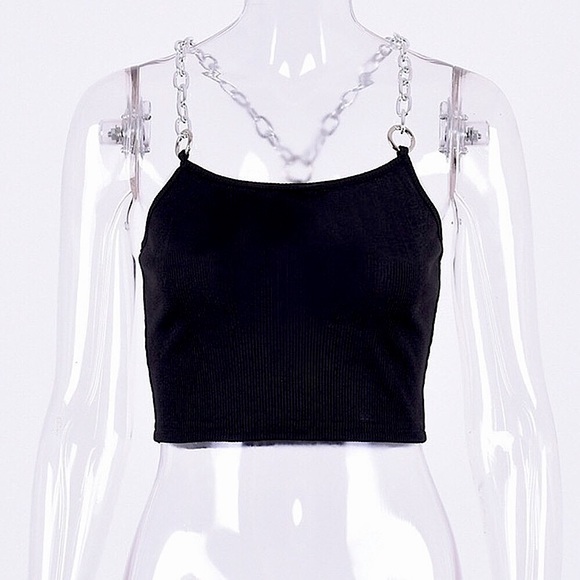 Black chain strap crop top ⛓ - Picture 8 of 12